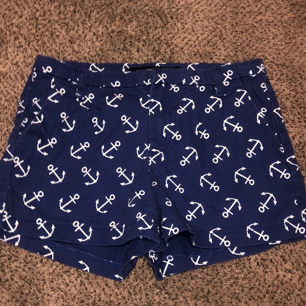 Blue anchor shorts